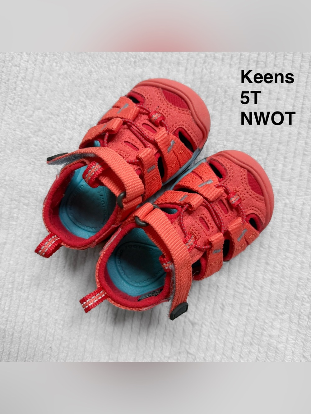 KEEN Toddler Hybrid Water Sandal - 5T - Bright Coral - NWOT